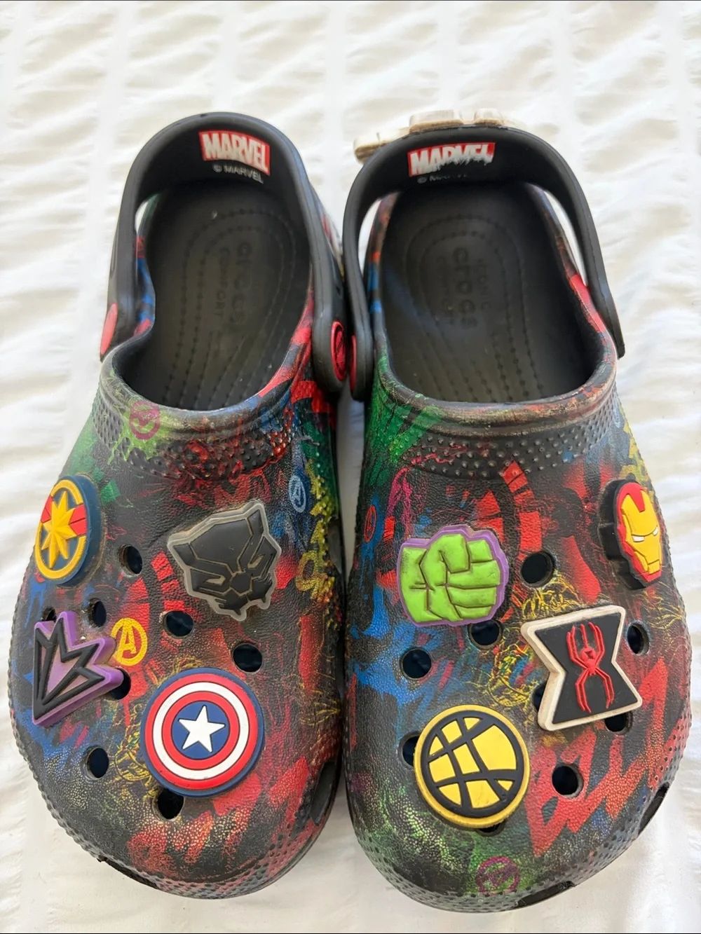 CROCS C 13 Avenger Multi-Color Marvel Clog Sandals. 8 Jibbitts and Logo Brand.